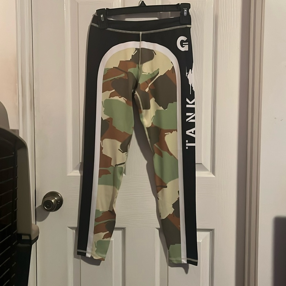 Grrrl Tank Leggings size Xiaonan/Kali